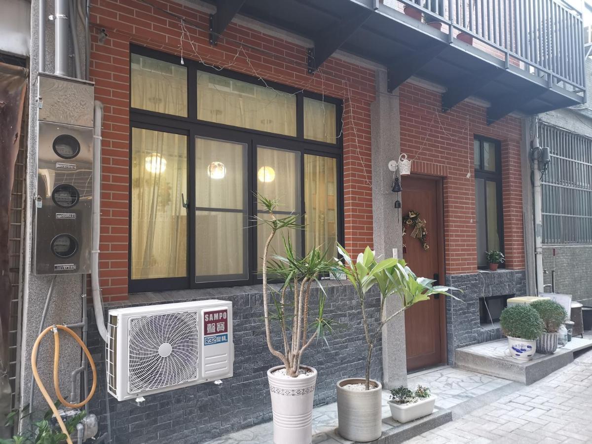 摩登旅宿 台南 エクステリア 写真